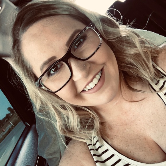 ππΌ Hi!! My name is Alli! πππΌββοΈ - Picture 2 of 8